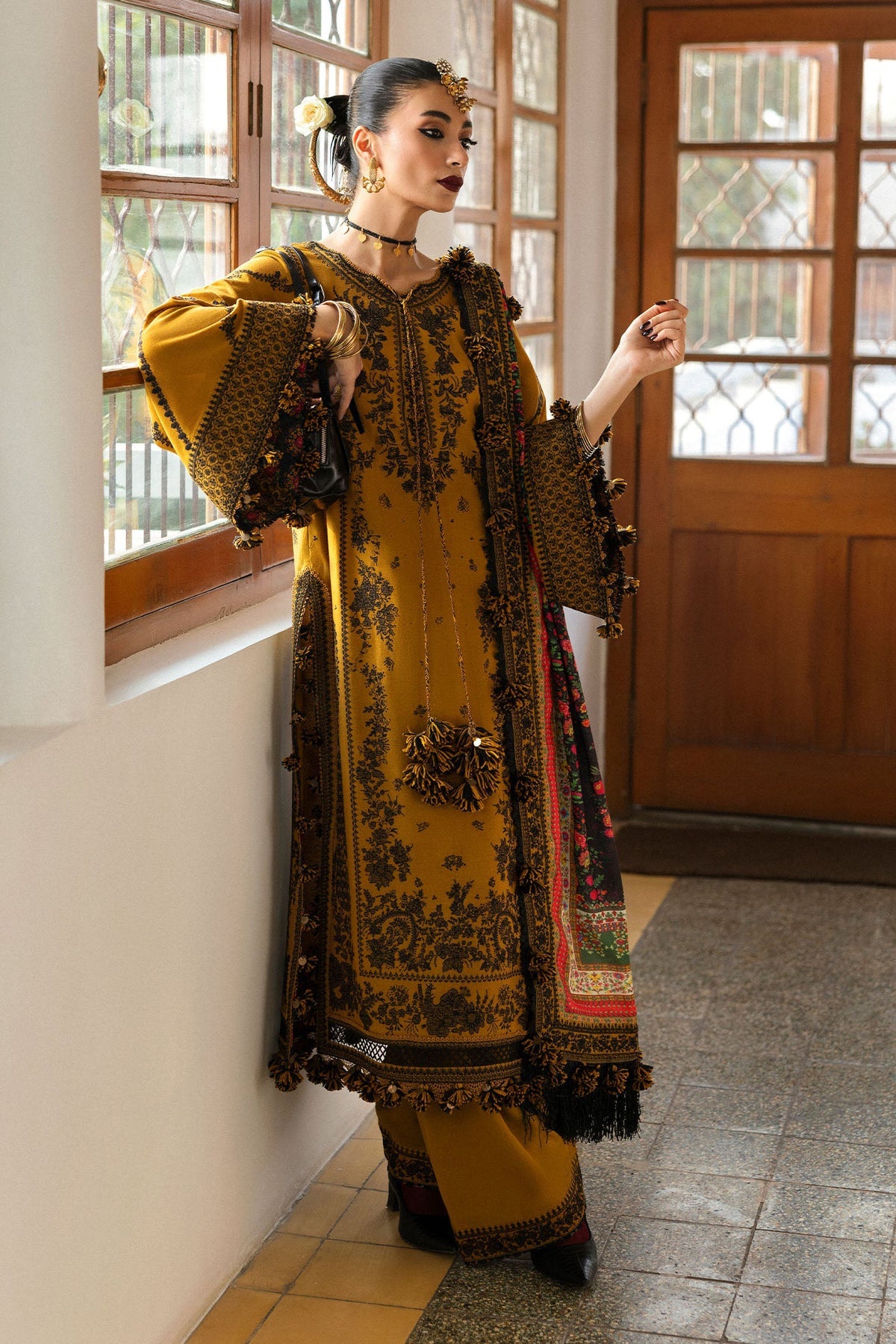 HUSSAIN REHAR 3PC UNSTITCHED EMBROIDERED