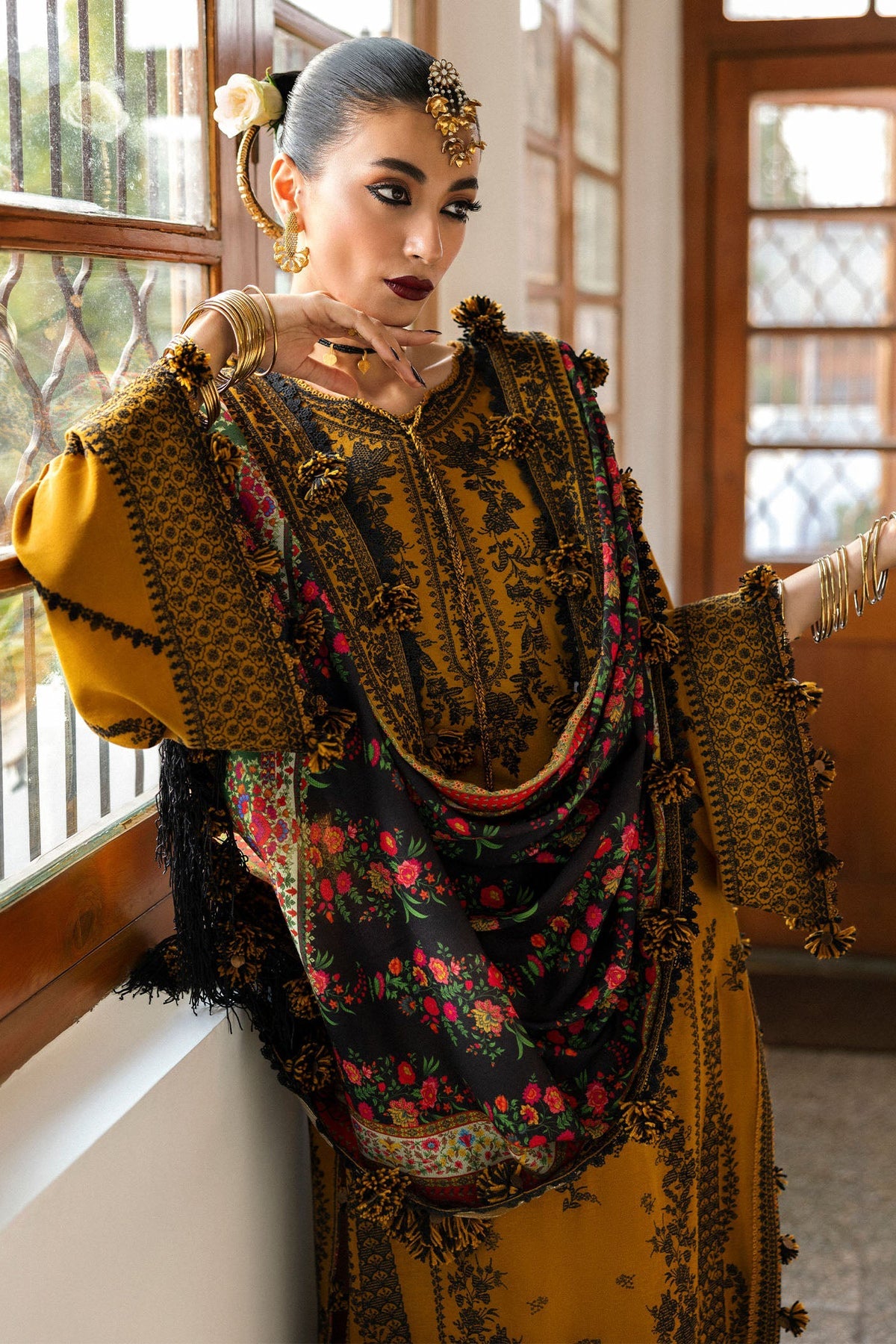 HUSSAIN REHAR 3PC UNSTITCHED EMBROIDERED