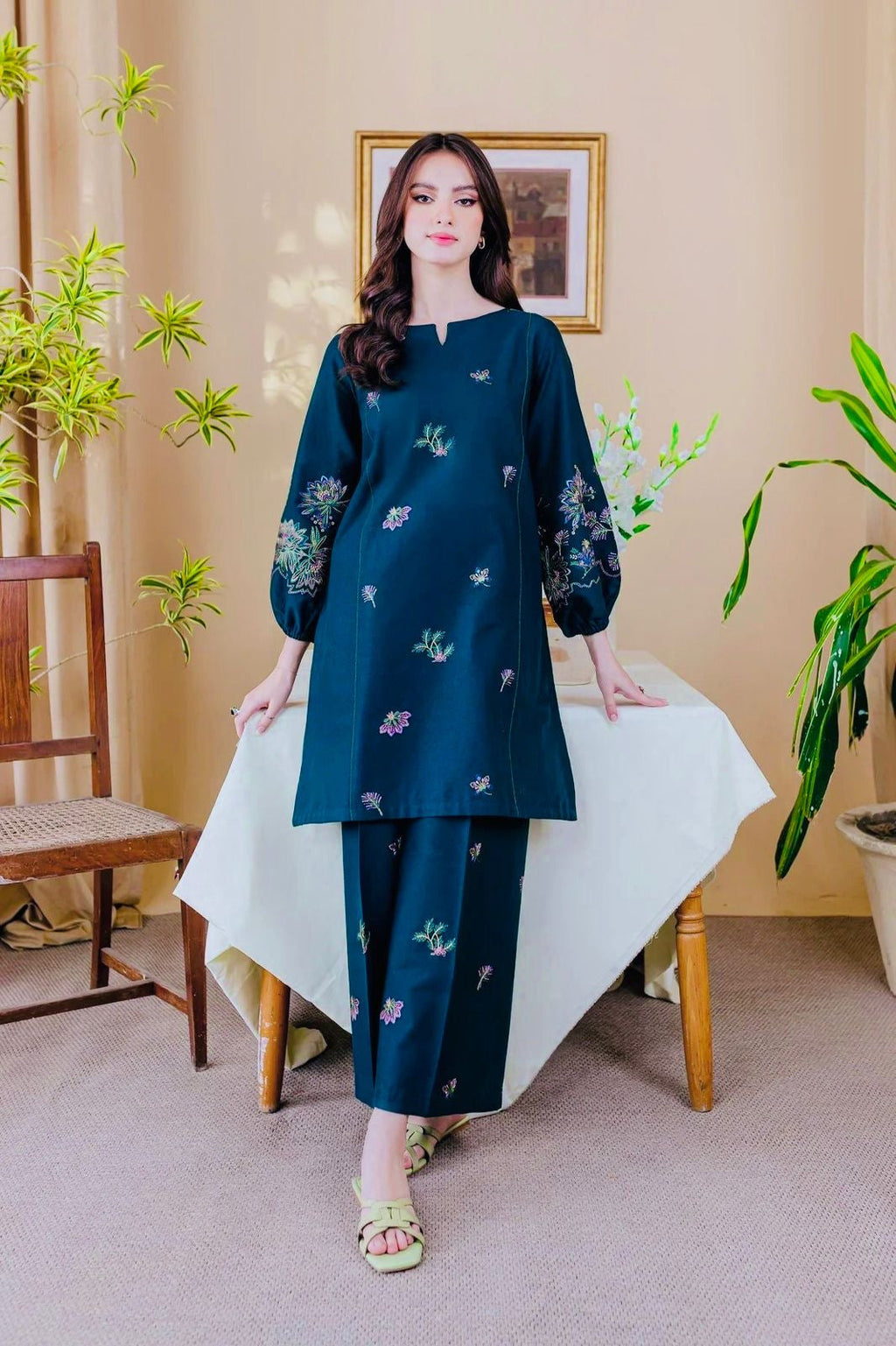 BATIK 2PC UNSTITCH EMBROIDERED Code:4020