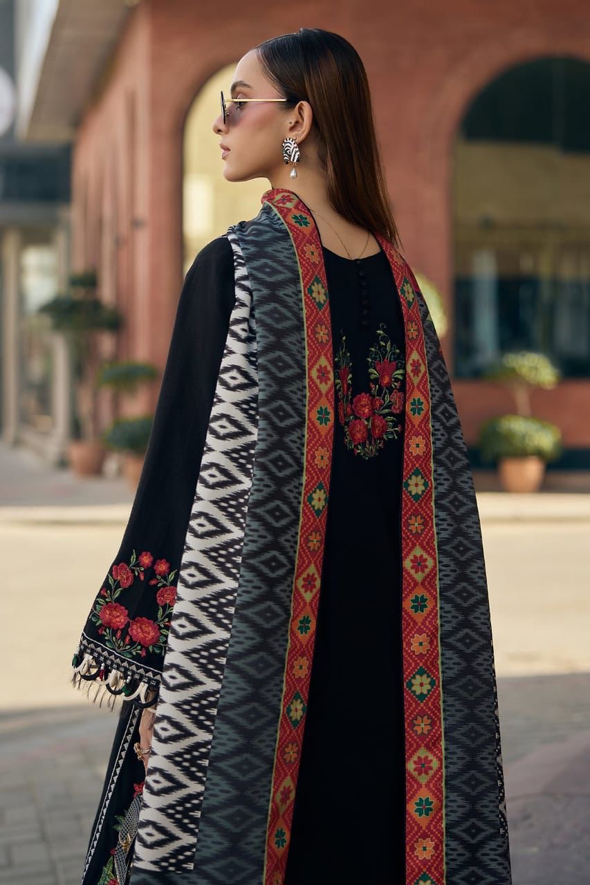 CHARIZMA 3PC LAWN  EMBROIDERED UNSTITCHED D#1112